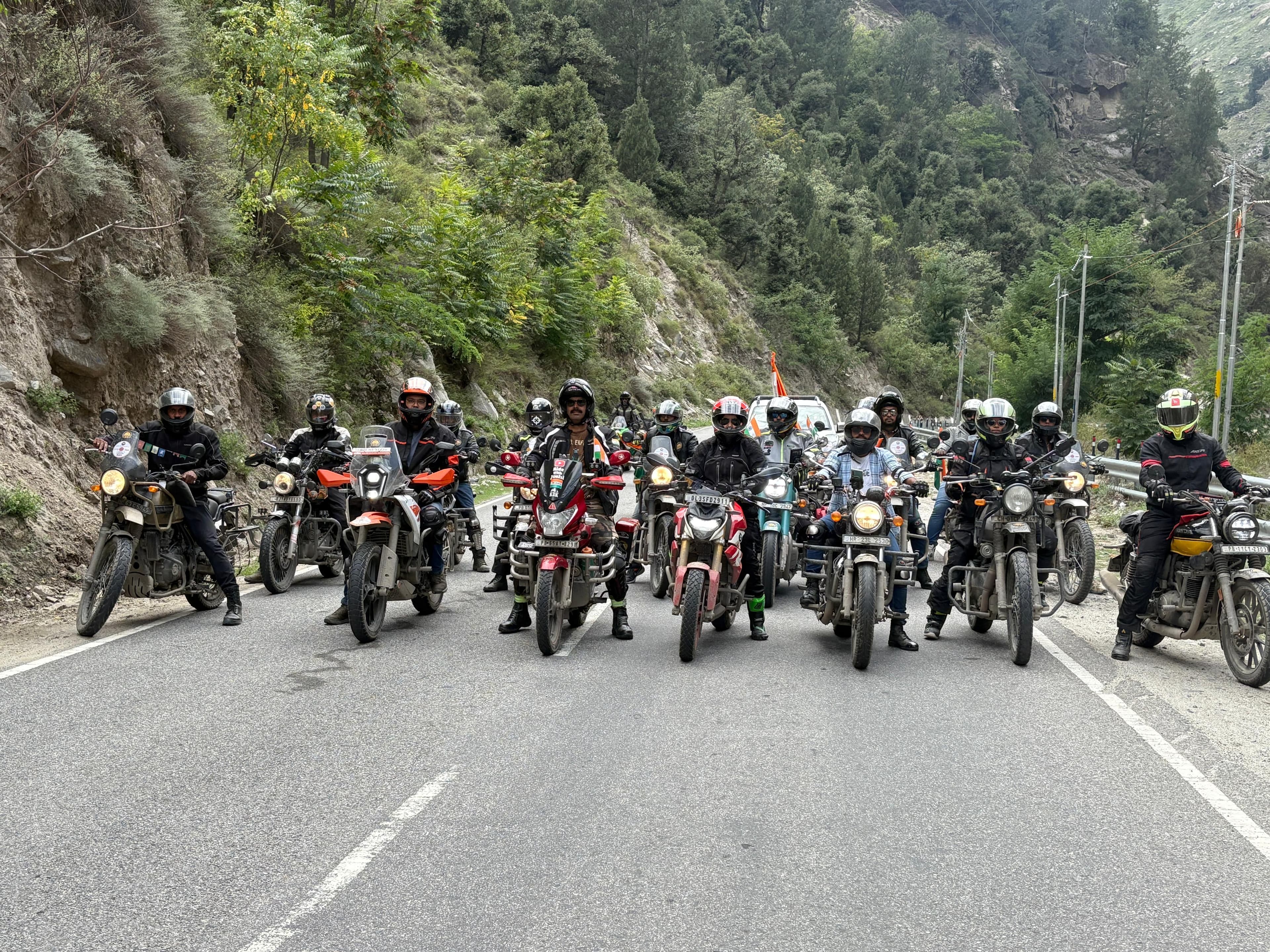 Bike rental banner - Explore bike models